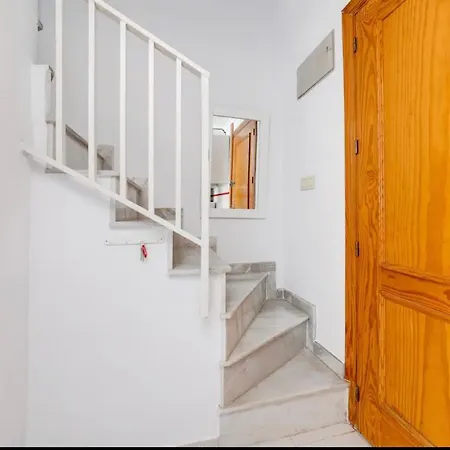 Two- Story Near The Sea 5 Minutes Διαμέρισμα